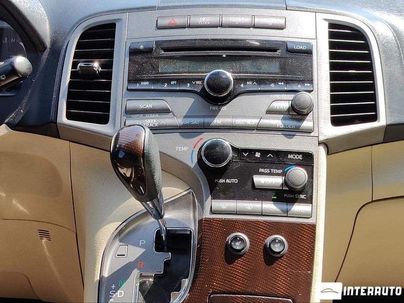 Toyota Venza 13 toyota venza 2009