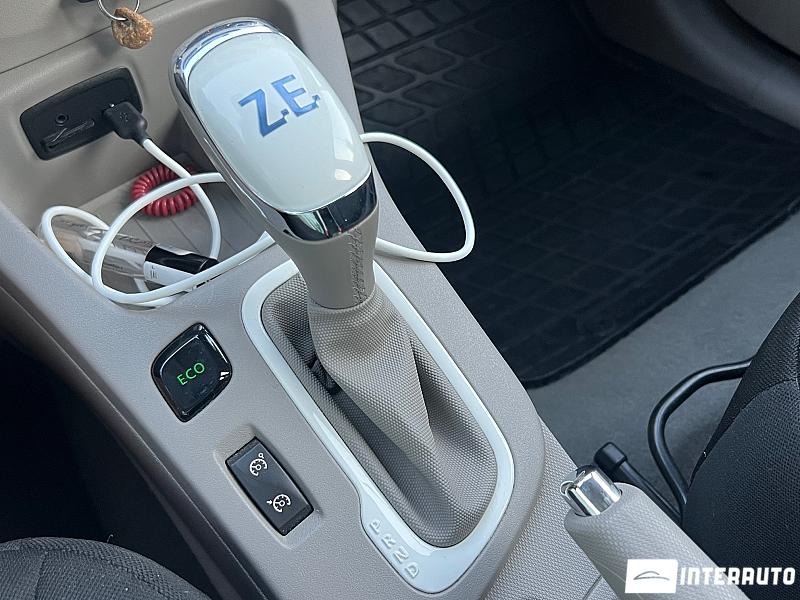 Renault ZOE 15 renault zoe 2018