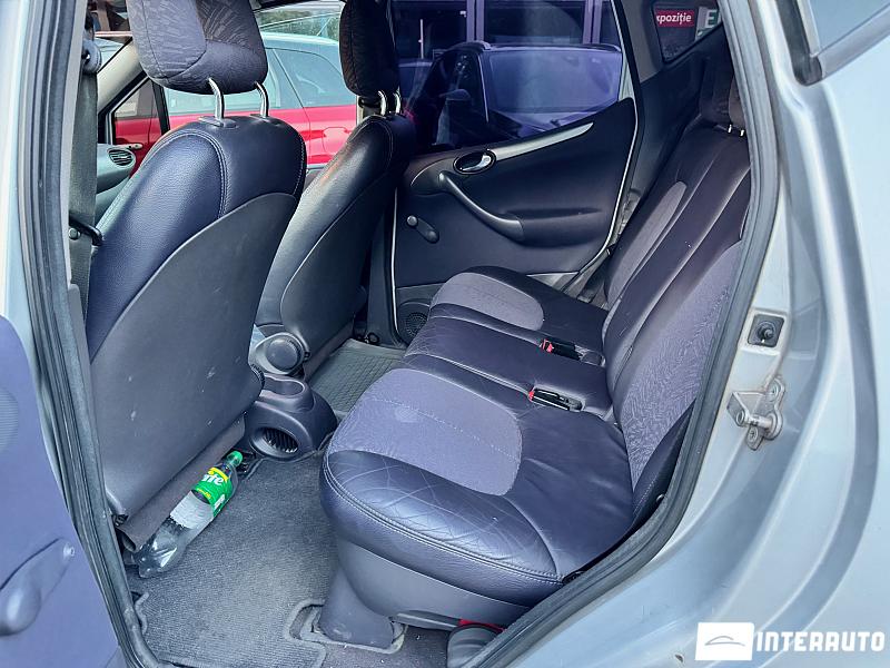 Mercedes A 160 7 mercedes a 160 2002