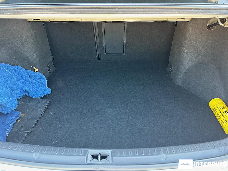 Toyota Avensis 16 toyota avensis 2016