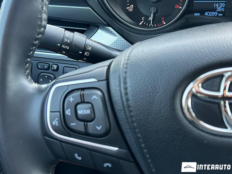 Toyota Avensis 8 toyota avensis 2016