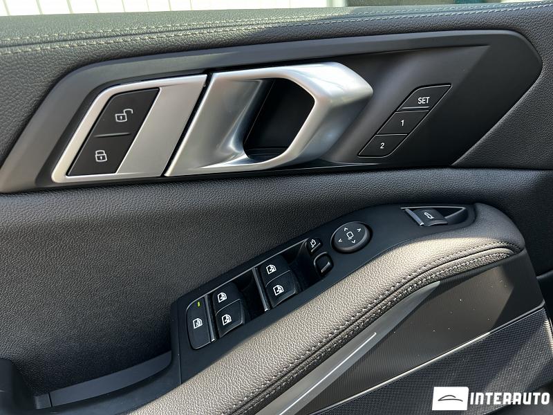 BMW X5 4.0i 16 bmw x5 4.0i 2021