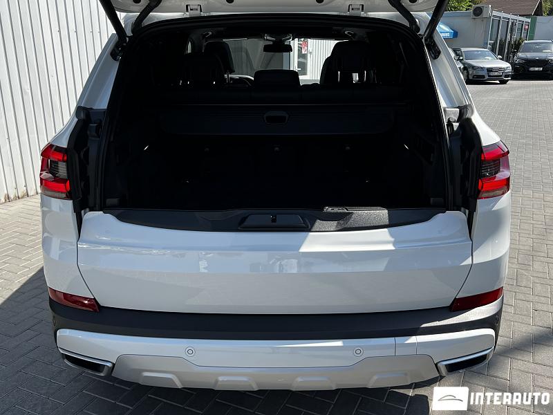 BMW X5 4.0i 19 bmw x5 4.0i 2021