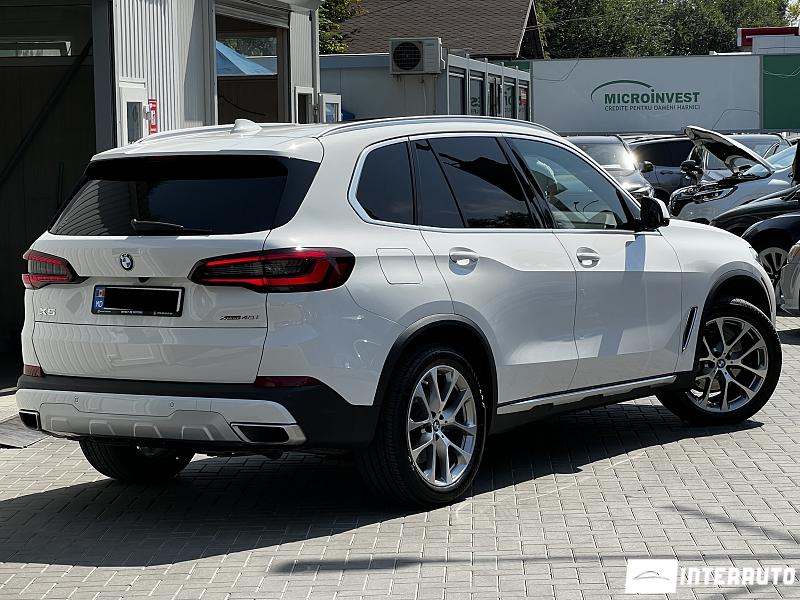 BMW X5 4.0i 4 bmw x5 4.0i 2021