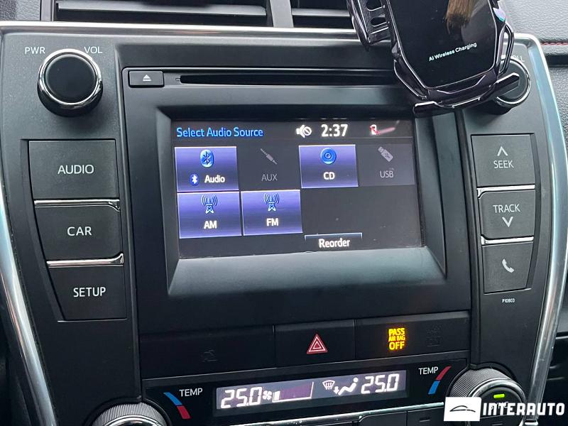 Toyota Camry 10 toyota camry 2015