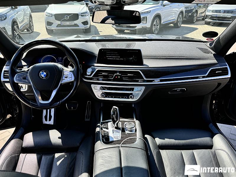 BMW 740e 8 bmw 740e 2017