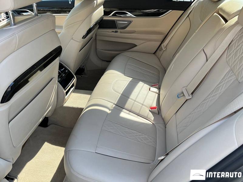 BMW 740 18 bmw 740 2016