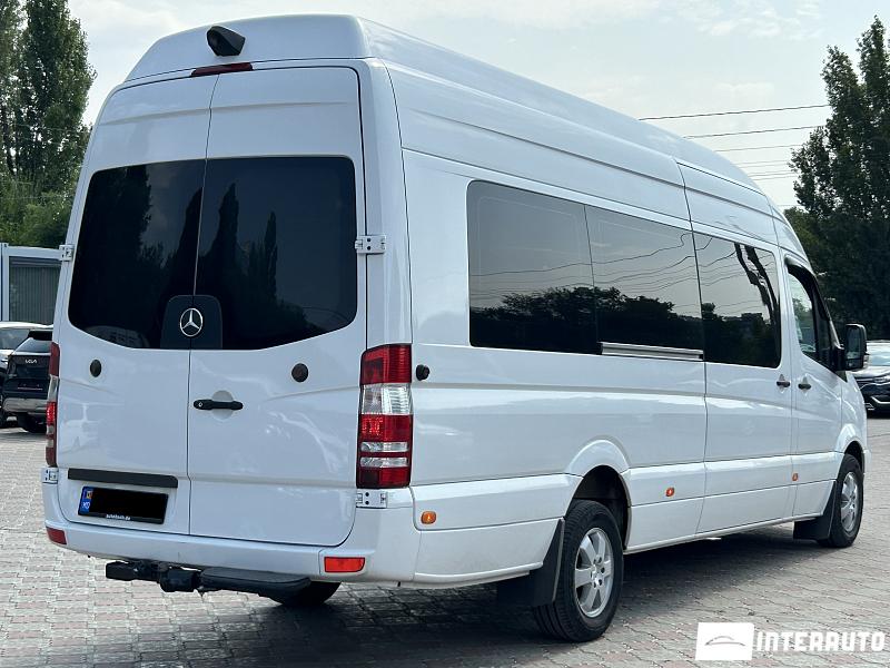 Mercedes Sprinter 3 mercedes sprinter 2011