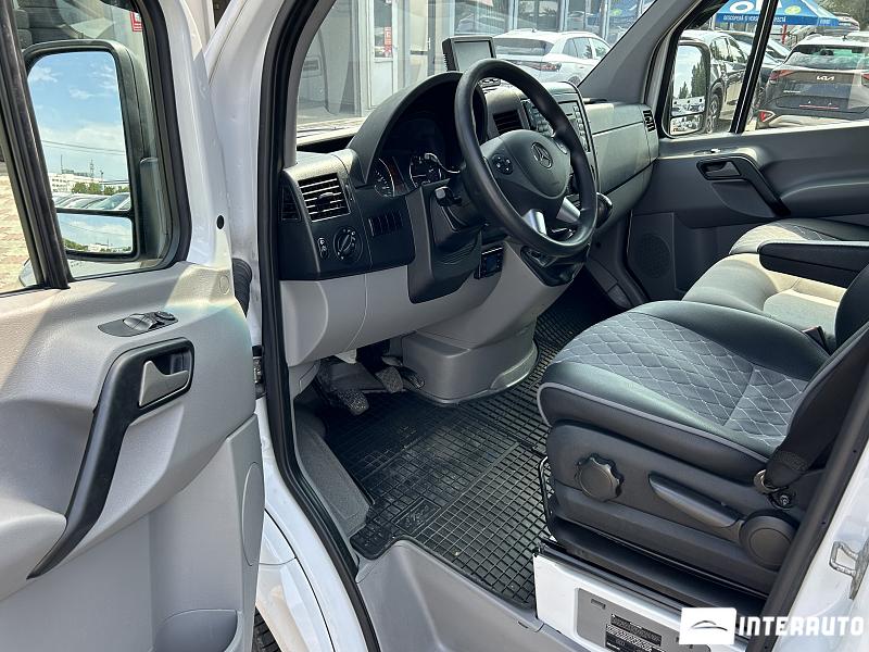 Mercedes Sprinter 5 mercedes sprinter 2011