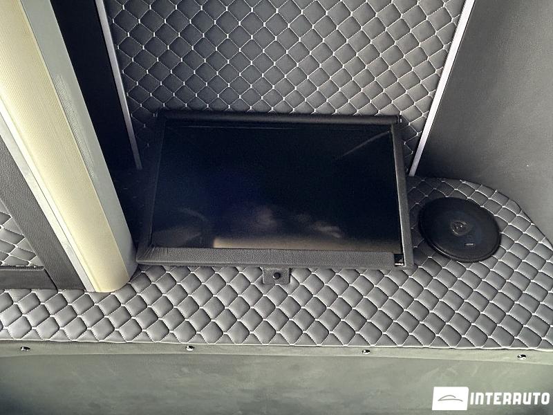 Mercedes Sprinter 19 mercedes sprinter 2011