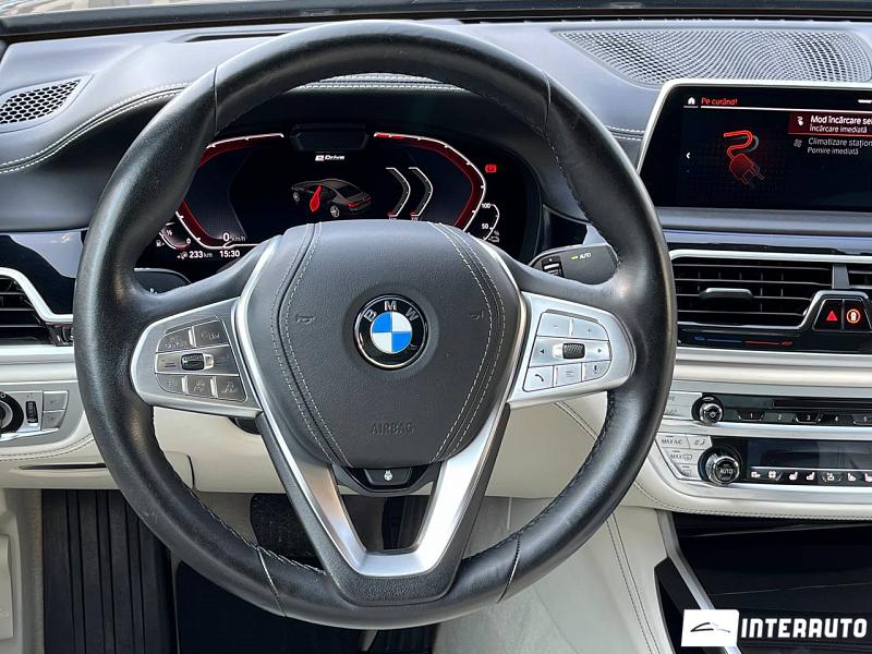 BMW 745e 9 bmw 745e 2020