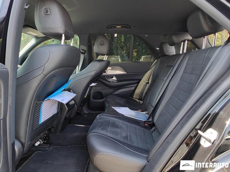 Mercedes GLE 300d 8 mercedes gle 300d 2022