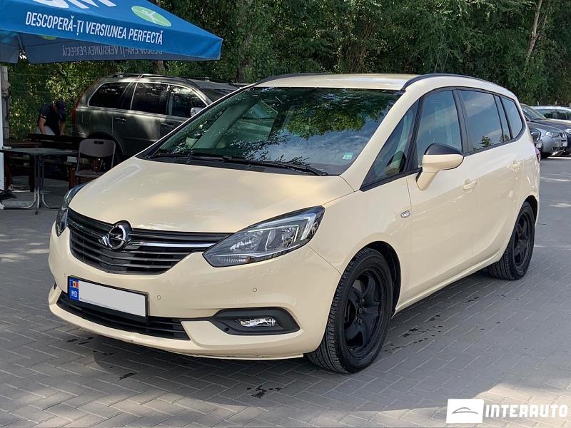 opel zafira 2018