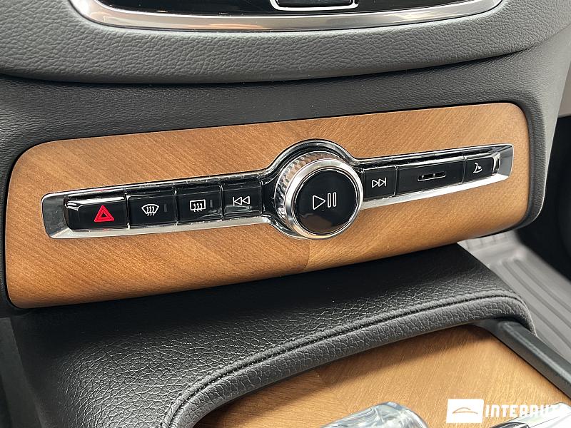 Volvo XC 90 15 volvo xc 90 2022