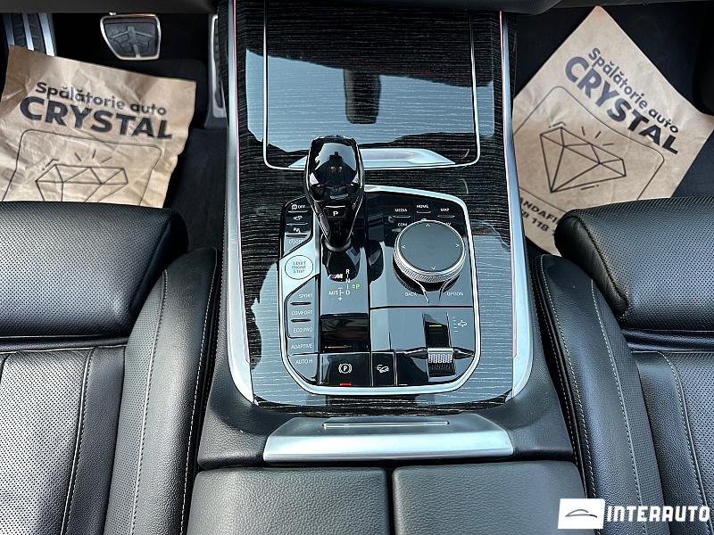 BMW X7 M5.0d 17 bmw x7 m5.0d 2020