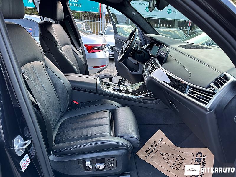 BMW X7 M5.0d 8 bmw x7 m5.0d 2020