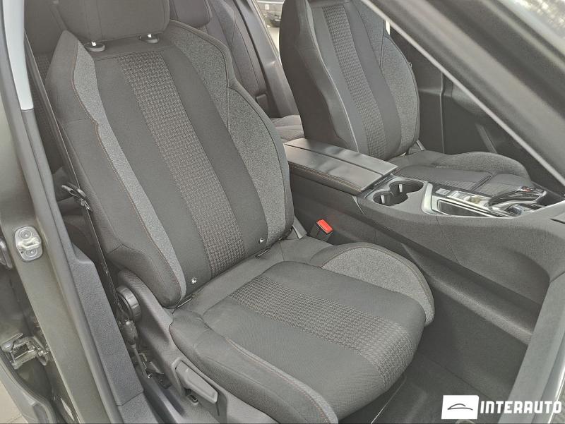 Peugeot 3008 7 peugeot 3008 2018