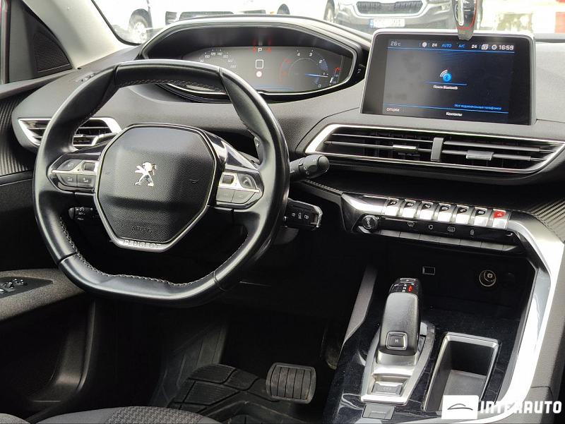 Peugeot 3008 9 peugeot 3008 2018