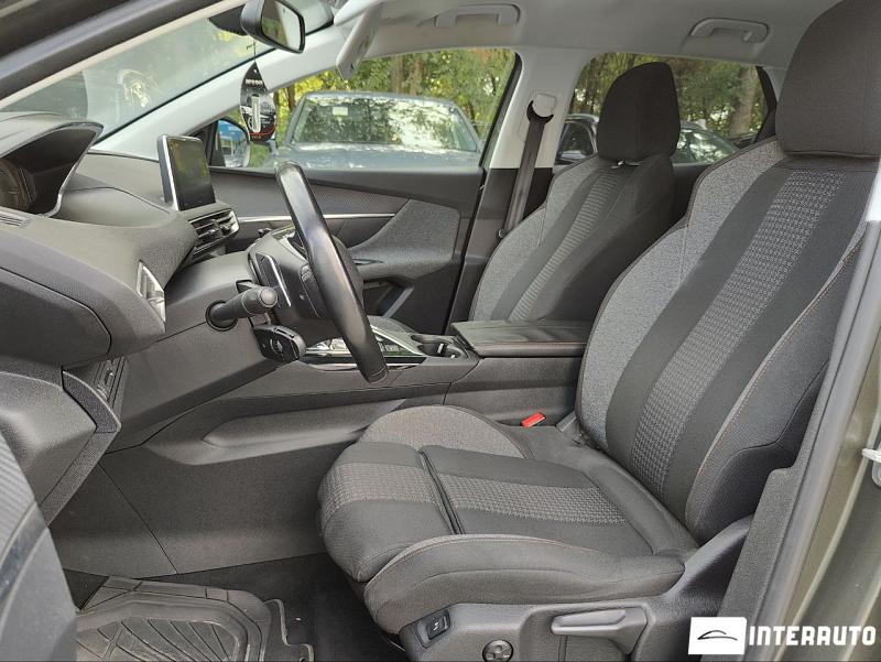 Peugeot 3008 5 peugeot 3008 2018