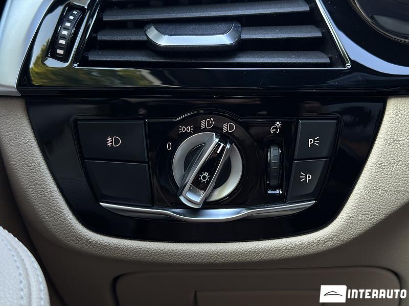 BMW 530e 8 bmw 530e 2017