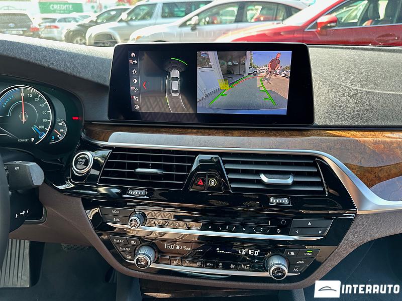 BMW 530e 11 bmw 530e 2018