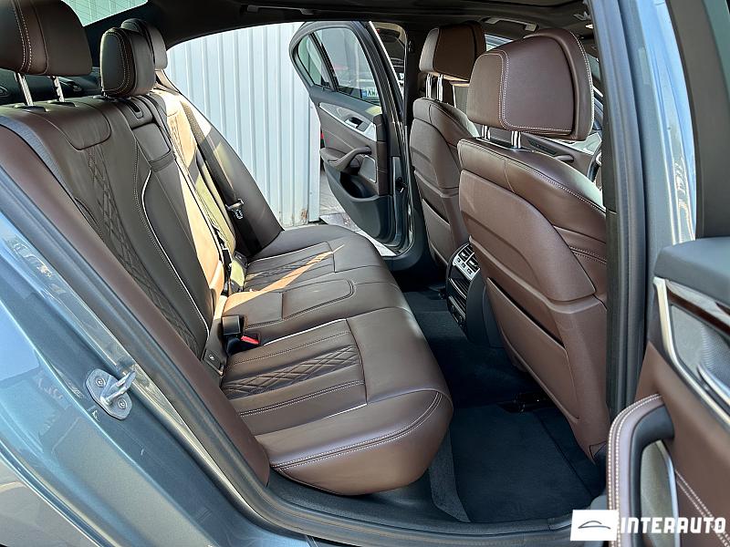 BMW 530e 16 bmw 530e 2018