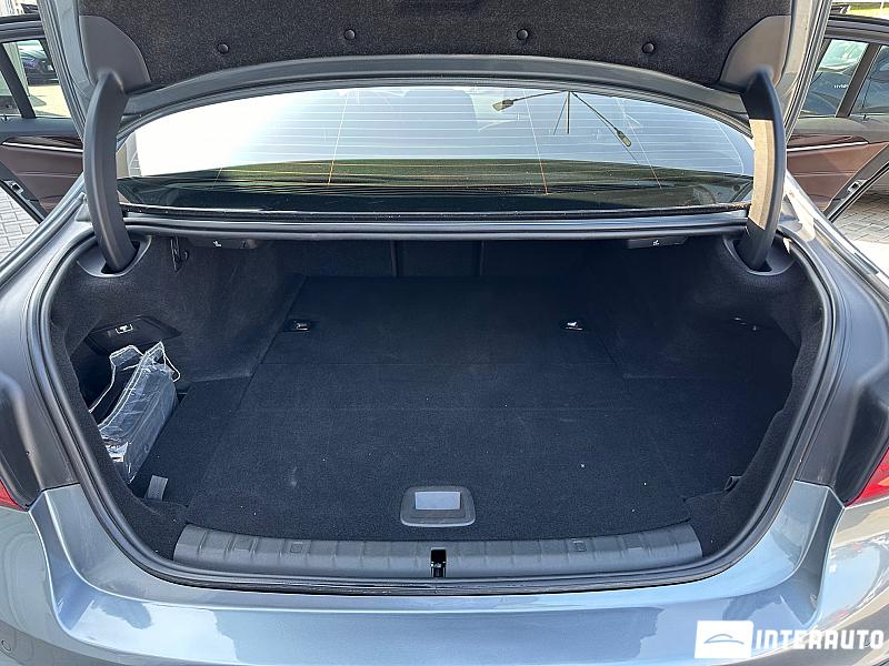 BMW 530e 18 bmw 530e 2018