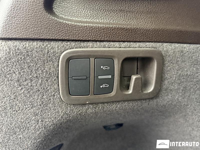 Audi Q7 24 audi q7 2017