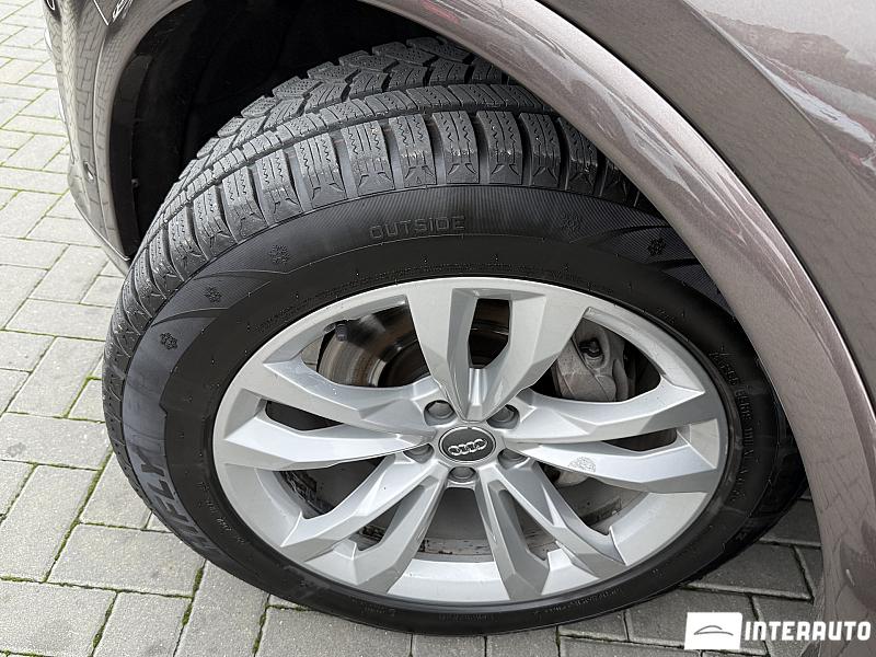 Audi Q7 16 audi q7 2017