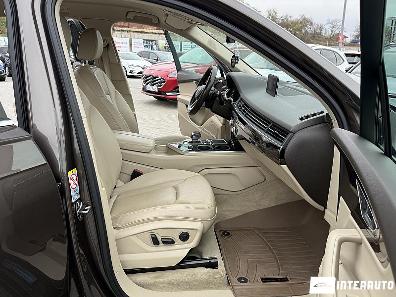 Audi Q7 15 audi q7 2017