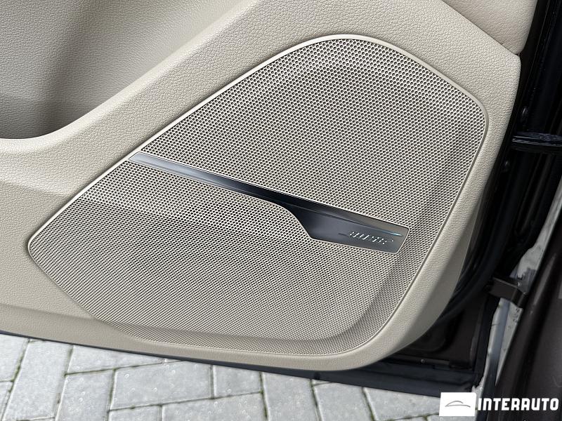 Audi Q7 18 audi q7 2017