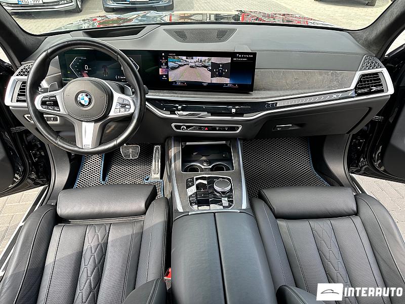 BMW X7 4.0d 7 bmw x7 4.0d 2023