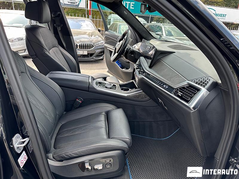 BMW X7 4.0d 6 bmw x7 4.0d 2023