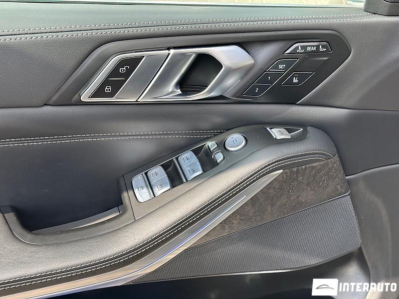 BMW X7 4.0d 13 bmw x7 4.0d 2023