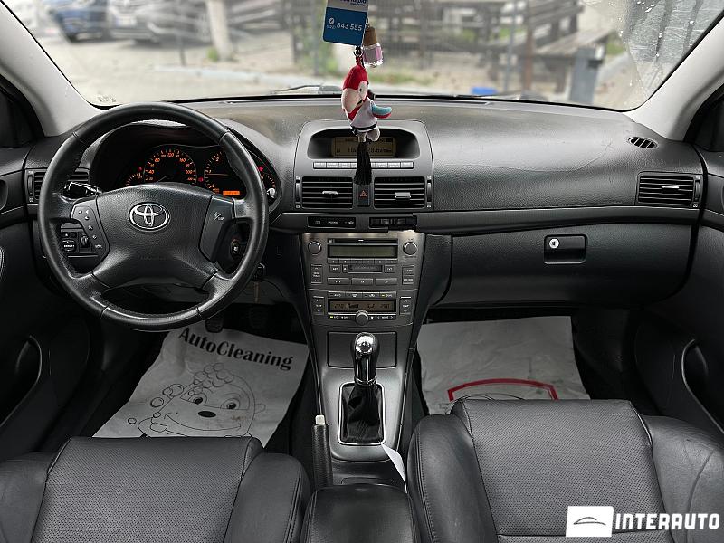 Toyota Avensis 9 toyota avensis 2004