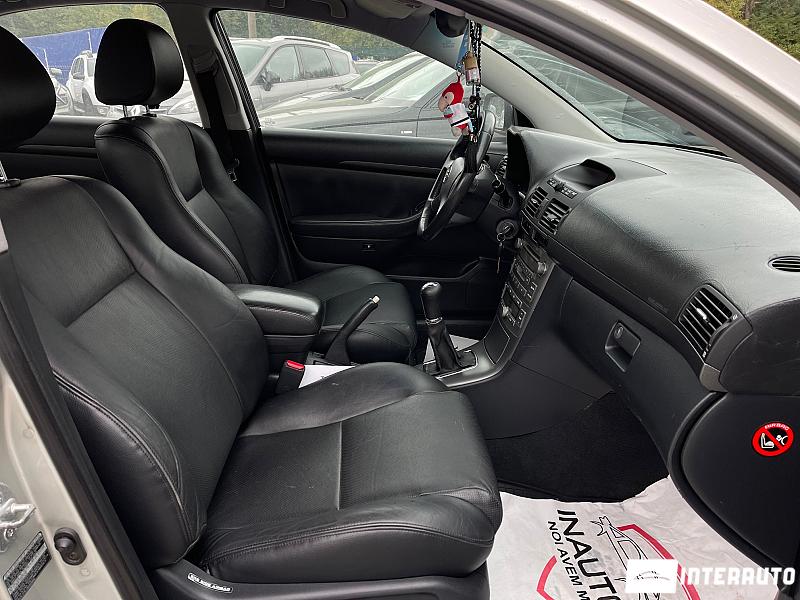 Toyota Avensis 15 toyota avensis 2004