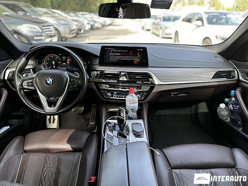 BMW 520 16 bmw 520 2017