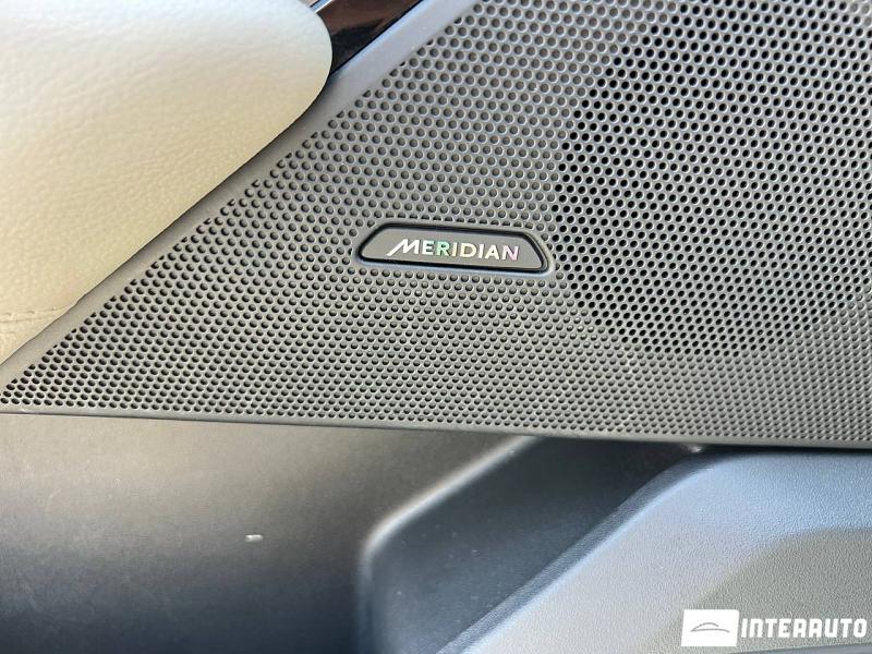 Land Rover Range Rover Velar 14 land rover range rover velar 2018