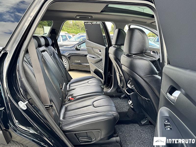 Hyundai Santa Fe 16 hyundai santa fe 2019