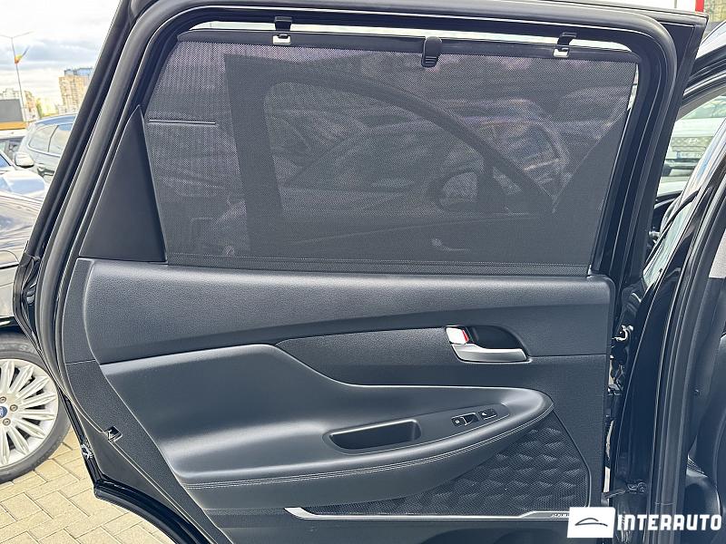 Hyundai Santa Fe 27 hyundai santa fe 2019