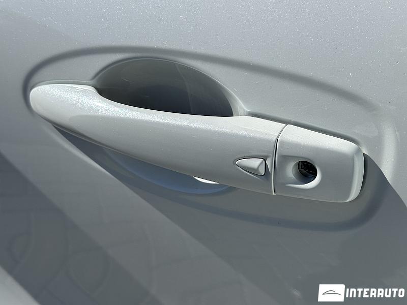 Renault Kadjar 17 renault kadjar 2019