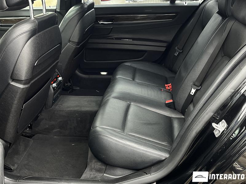 BMW 740 16 bmw 740 2013