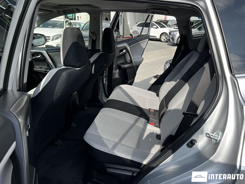 Toyota Rav-4 16 toyota rav-4 2016