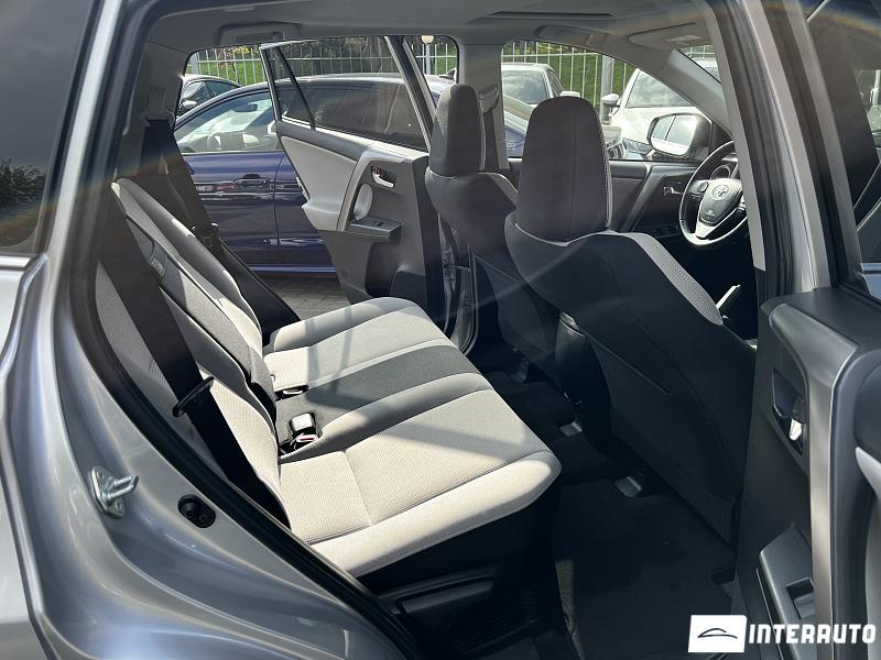 Toyota Rav-4 15 toyota rav-4 2016