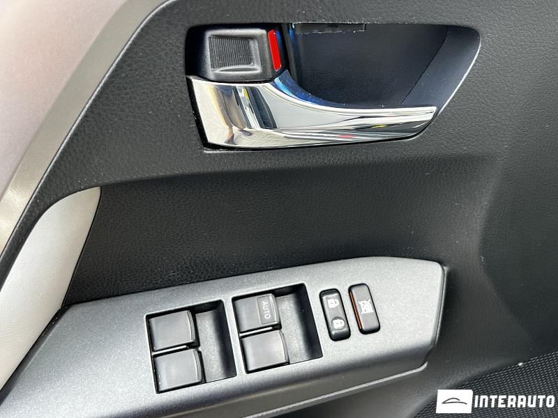 Toyota Rav-4 12 toyota rav-4 2016