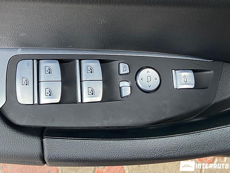 BMW X3 3.0i 8 bmw x3 3.0i 2022