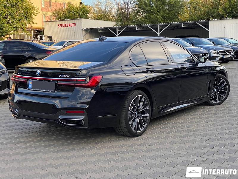 BMW 750 2 bmw 750 2020