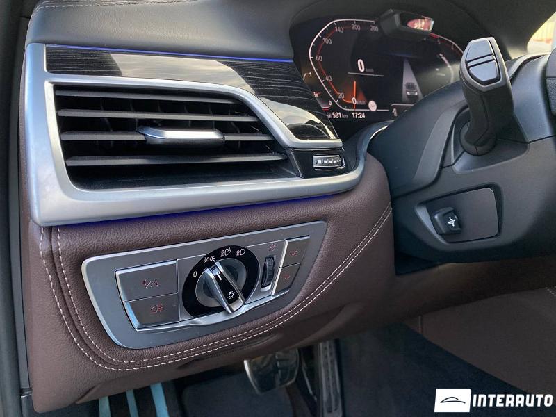 BMW 750 19 bmw 750 2020