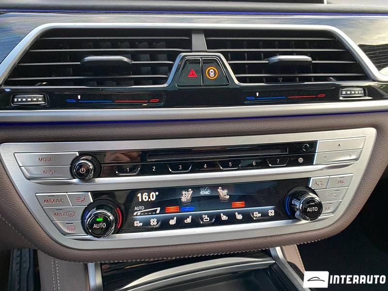 BMW 750 17 bmw 750 2020