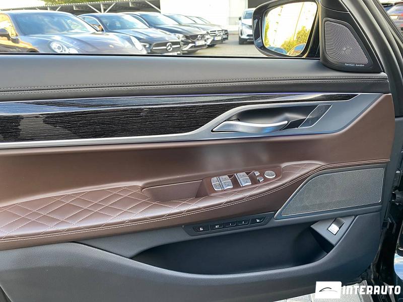 BMW 750 7 bmw 750 2020